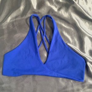 Crop shop boutique Eva sports bra